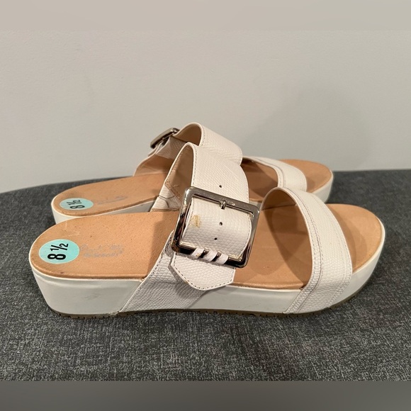 DR SCHOLLS White Sandals with Wide Straps and Platform Sole/size 8.5 - Picture 5 of 11